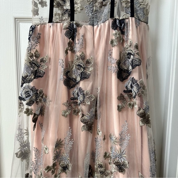 Fashion Nova Such A Dream Corset Maxi Dress Tulle Floral Embroidery Small NWT - Picture 13 of 16
